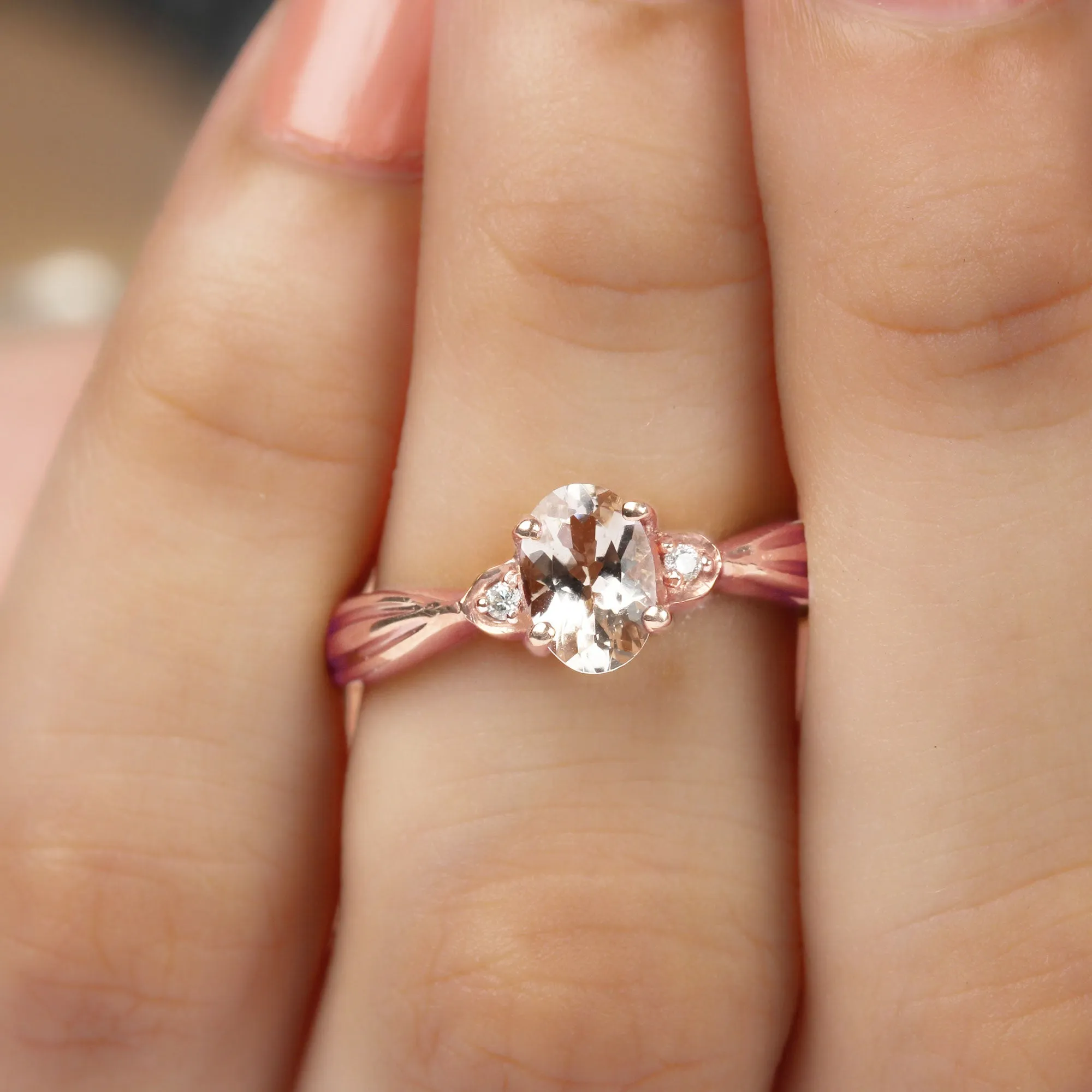 3/4 CT Oval Cut Morganite Solitaire Ring with Diamond