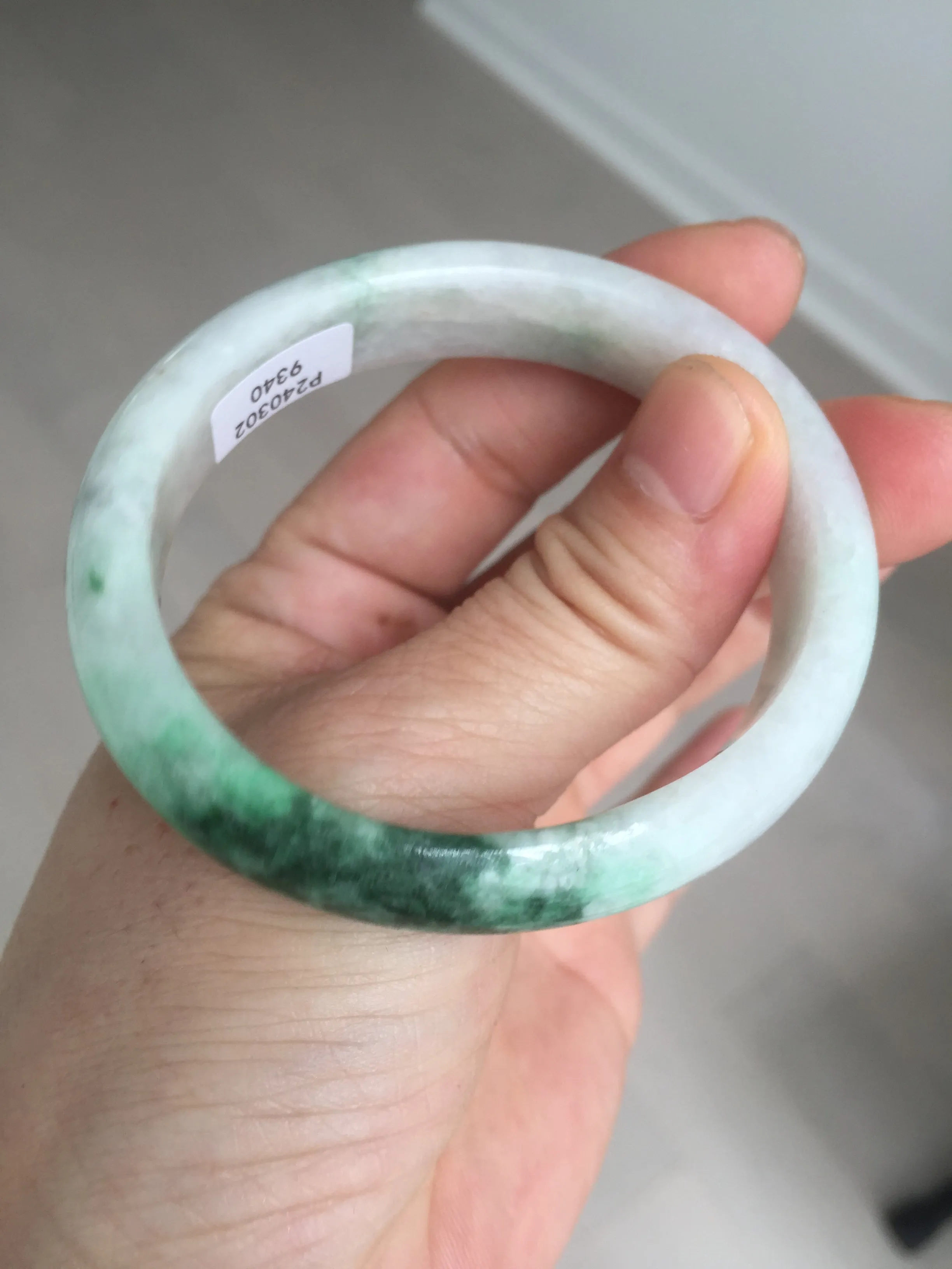 47mm certified 100% natural Type A sunny green white oval jadeite jade bangle BP49-9340