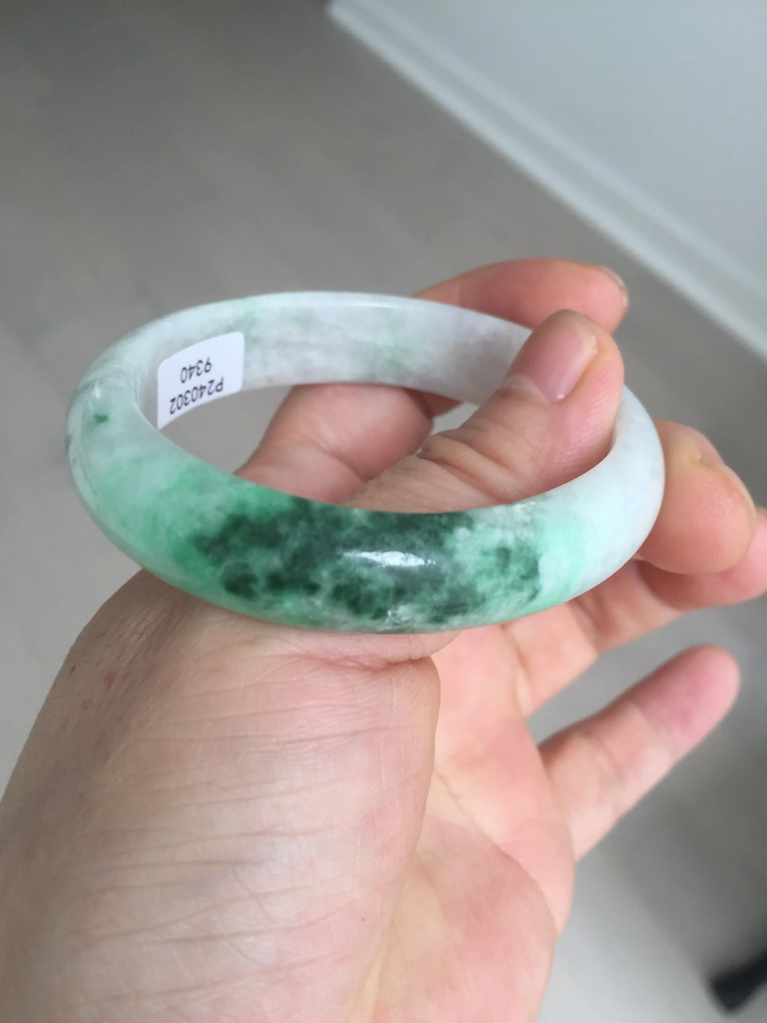 47mm certified 100% natural Type A sunny green white oval jadeite jade bangle BP49-9340