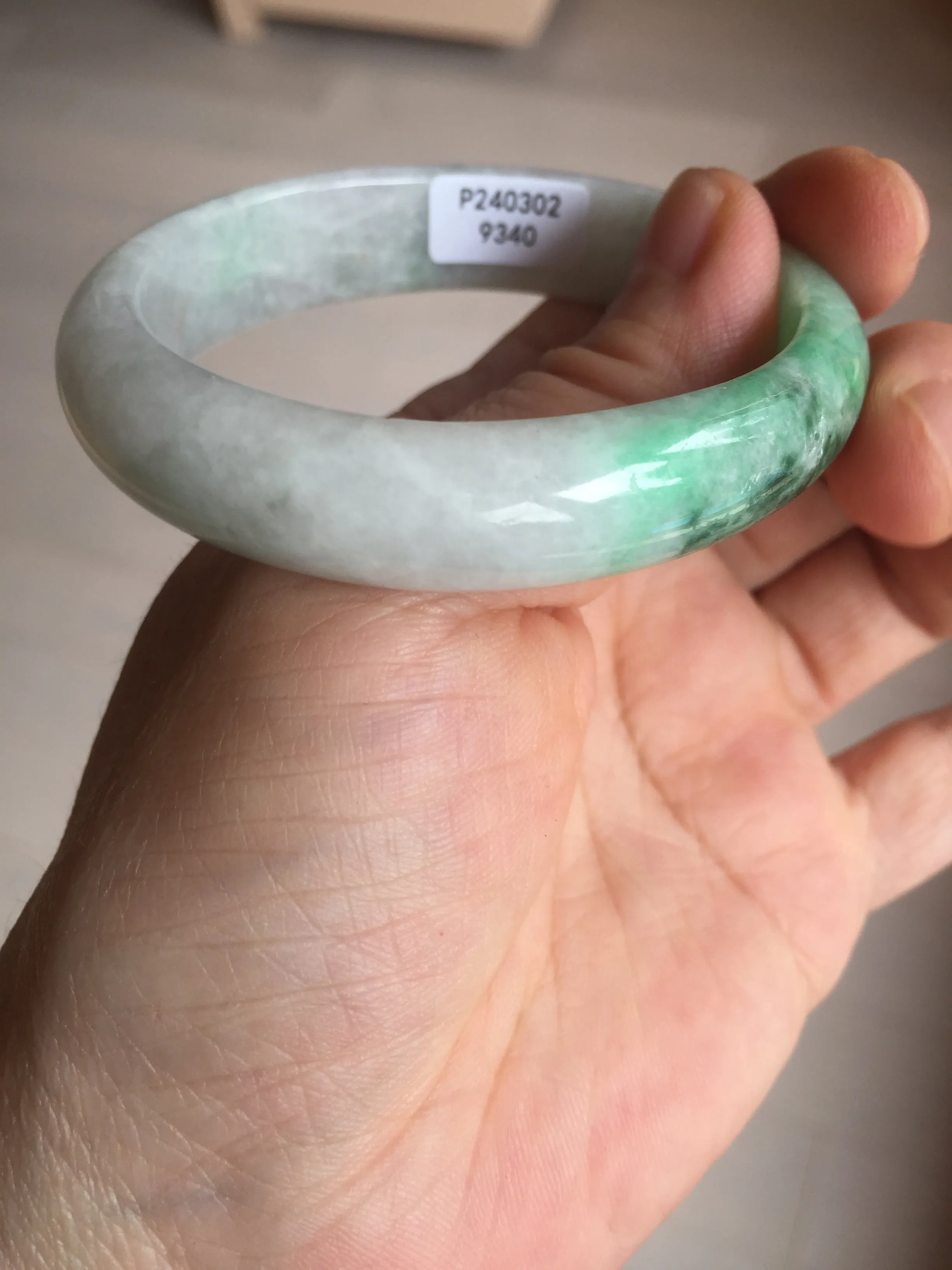 47mm certified 100% natural Type A sunny green white oval jadeite jade bangle BP49-9340