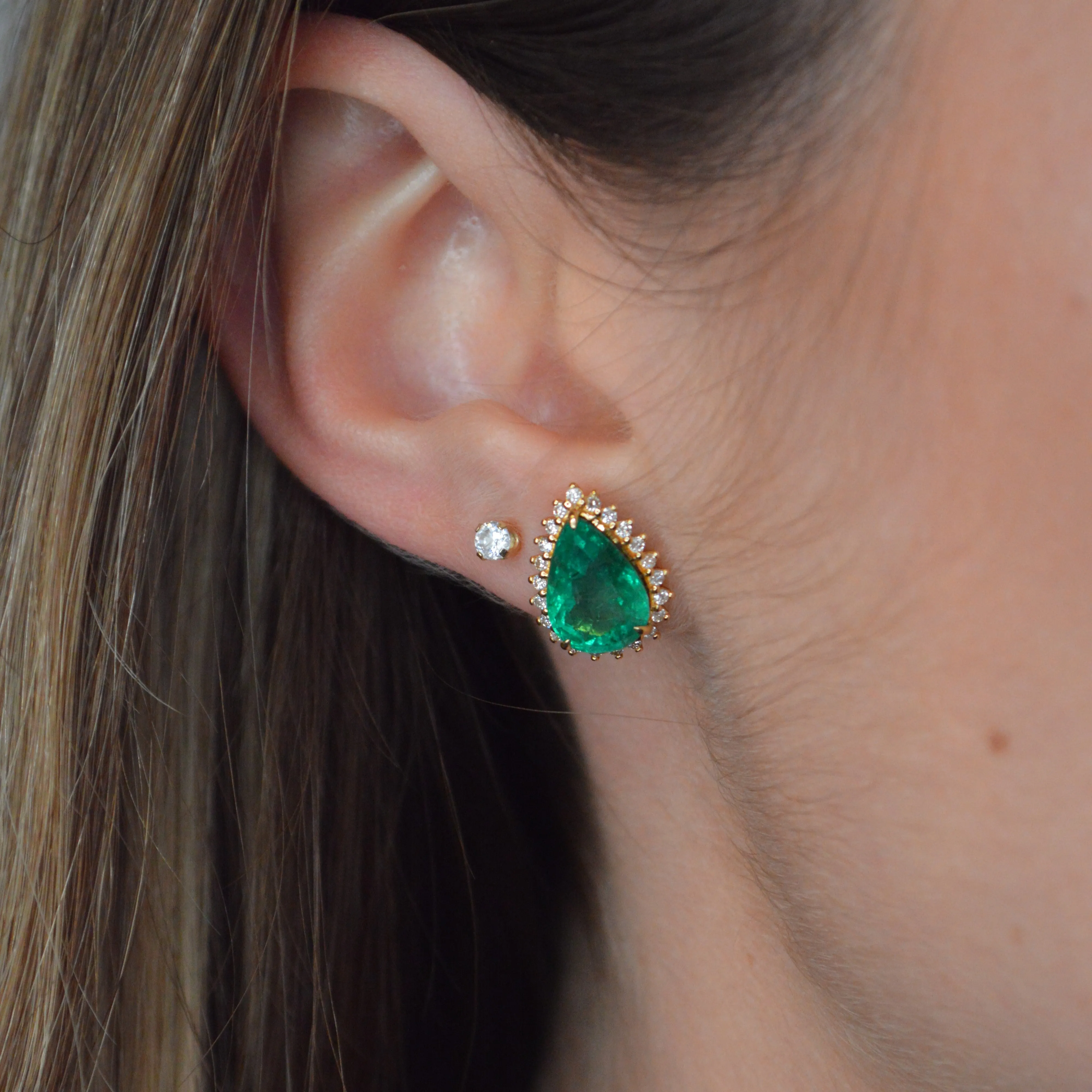 5.91ct Emerald Diamond 18K Gold Pear Halo Earrings