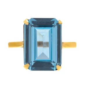 9ct Gold Blue Spinel Cocktail Ring, 7.00ct