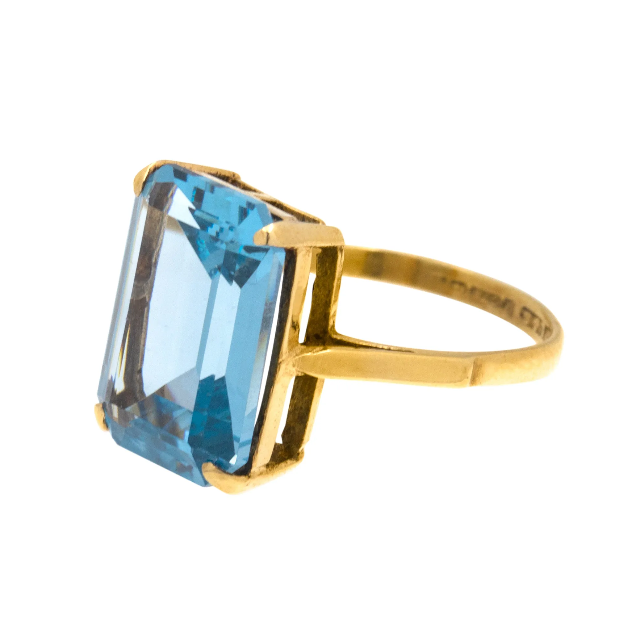 9ct Gold Blue Spinel Cocktail Ring, 7.00ct