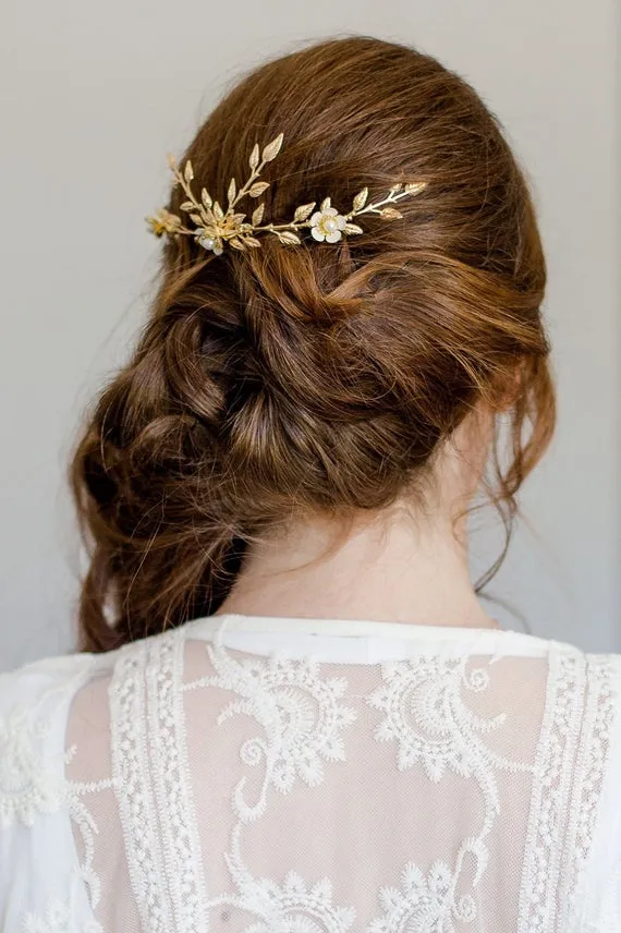 C136. gold bridal back hairpiece, vintage roman headpiece