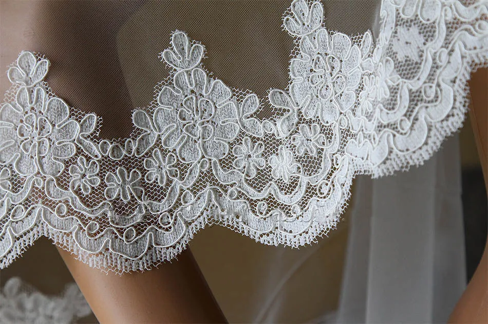 Chapel Length Lace Mantilla Wedding Veil | VG1001