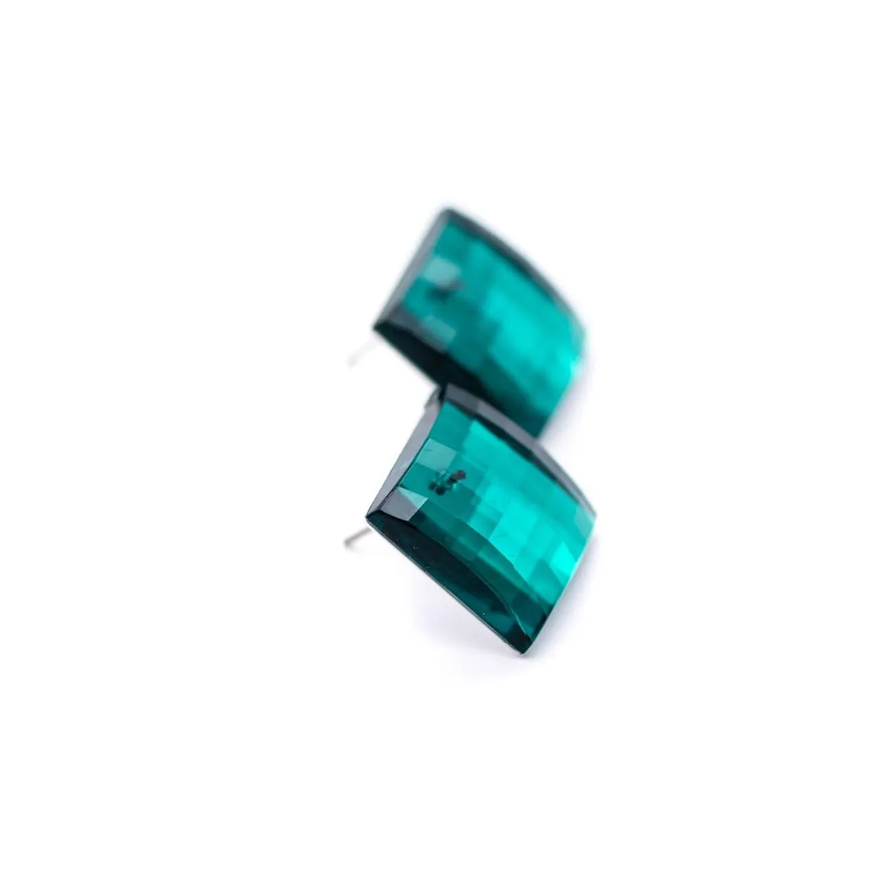 Emerald Quilted Facet Square Shine-On Stud Earrings