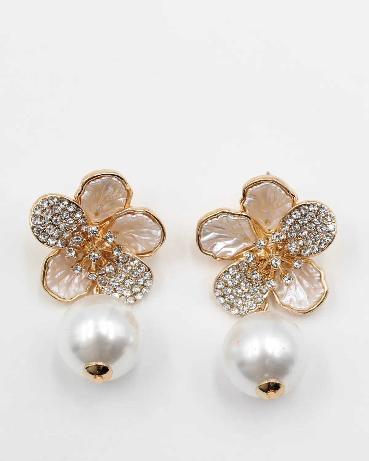 Floral & Pearl Earrings