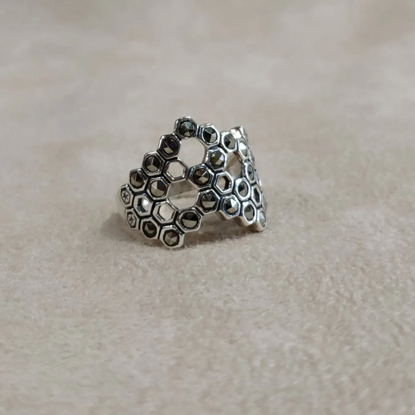 Honeycomb Ring in Silver Marcasite