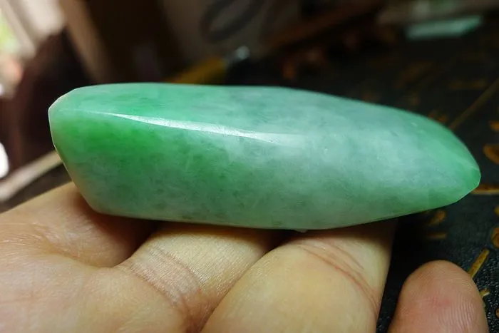 Natural Jade Rough Jadeite Raw (92g,6.8X4X1.55cm)