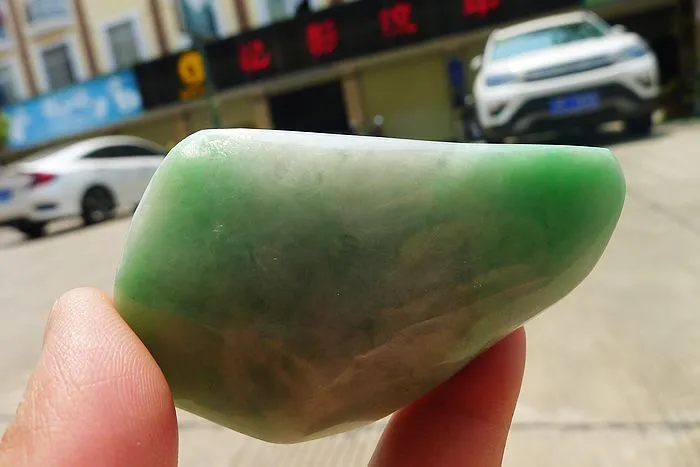 Natural Jade Rough Jadeite Raw (92g,6.8X4X1.55cm)