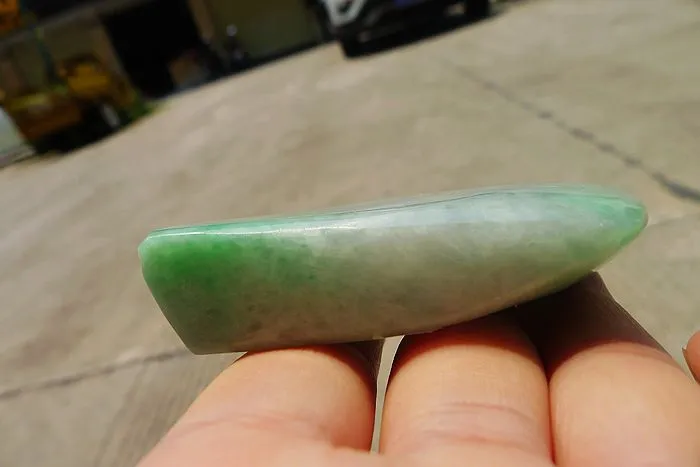 Natural Jade Rough Jadeite Raw (92g,6.8X4X1.55cm)