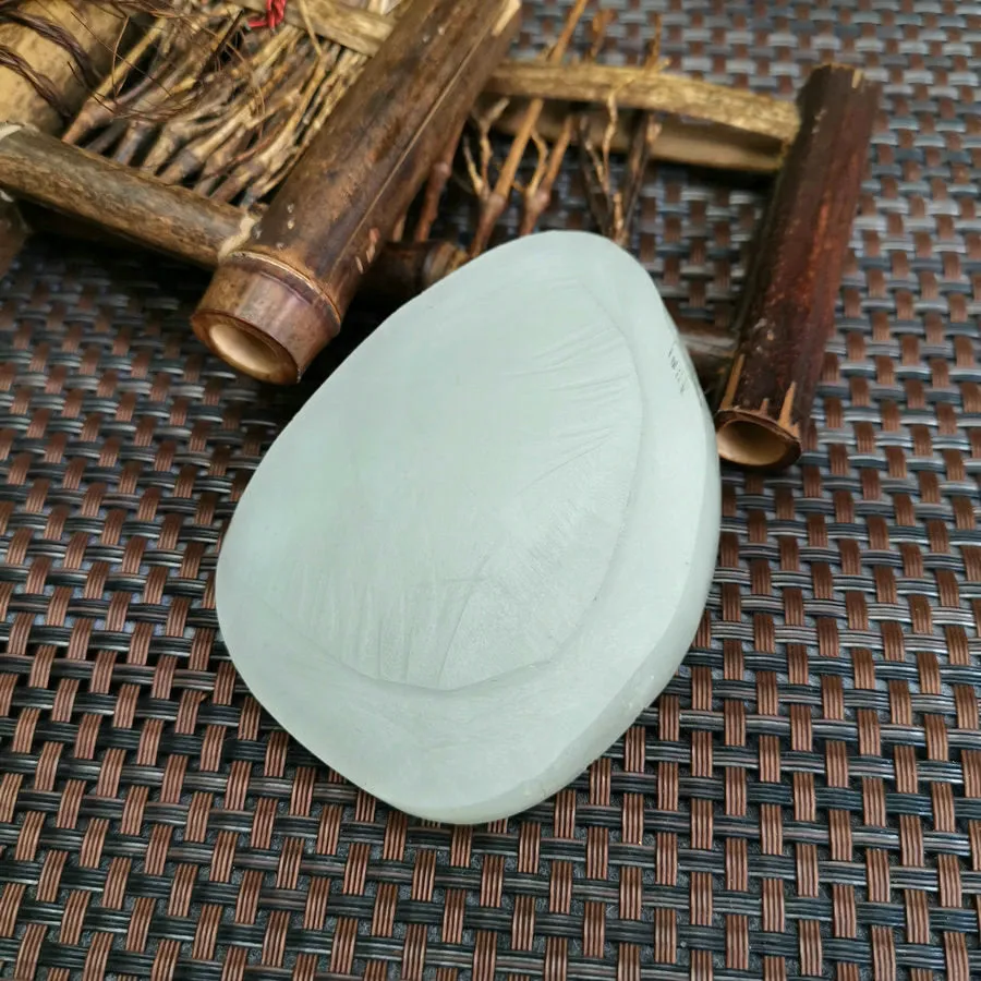 Natural Kunlun Jade Rough Nephrite Raw (107g,7.8X5.8X1cm)