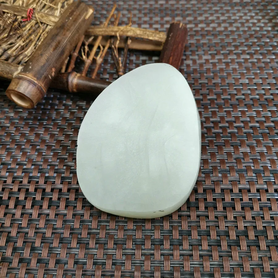 Natural Kunlun Jade Rough Nephrite Raw (107g,7.8X5.8X1cm)