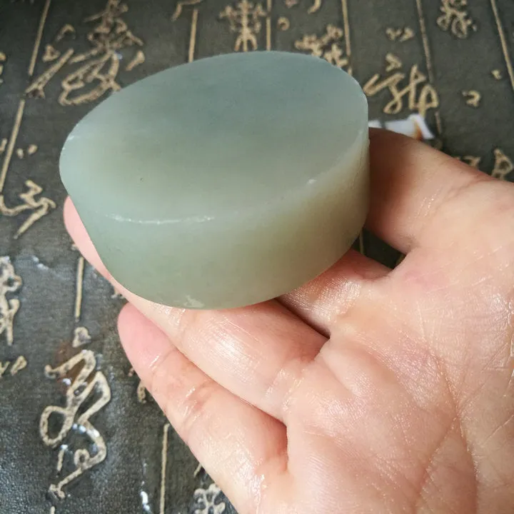 Natural Kunlun Jade Rough Nephrite Raw (120g, 5.3X1.9cm)