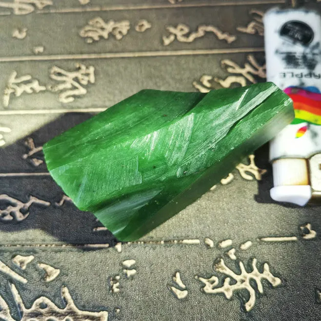 Natural Kunlun Jade Rough Nephrite Raw (145g, 6.5X4X3cm)