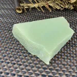 Natural Kunlun Jade Rough Nephrite Raw (174g,7.3X5.8X2.1cm)