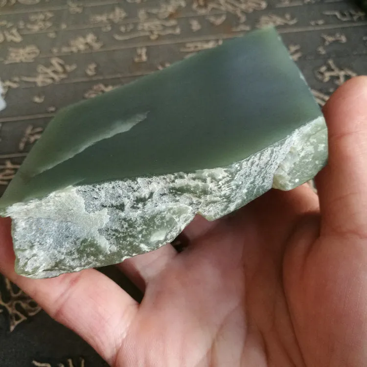 Natural Kunlun Jade Rough Nephrite Raw (274g, 9X7.5X1.4cm)