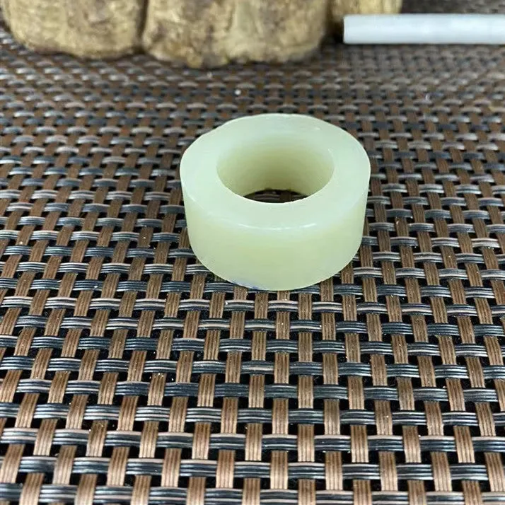 Natural Kunlun Jade Rough Nephrite Raw (28g,3.6X1.5cm)