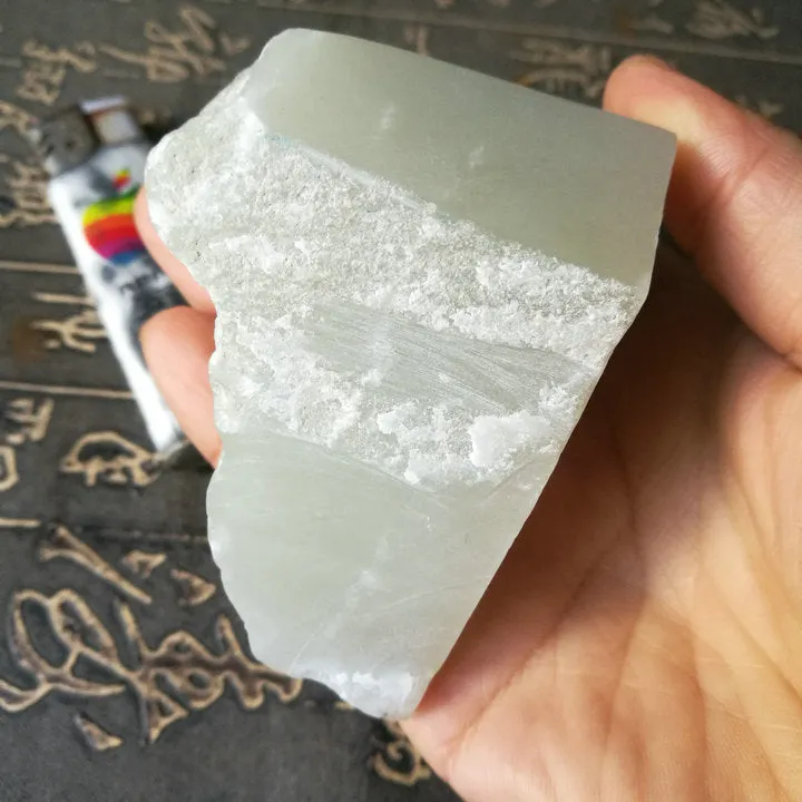 Natural Kunlun Jade Rough Nephrite Raw (291g, 10X5X4.5cm)