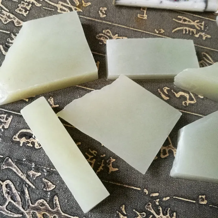 Natural Kunlun Jade Rough Nephrite Raw 299g