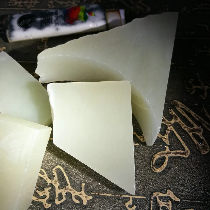 Natural Kunlun Jade Rough Nephrite Raw 299g