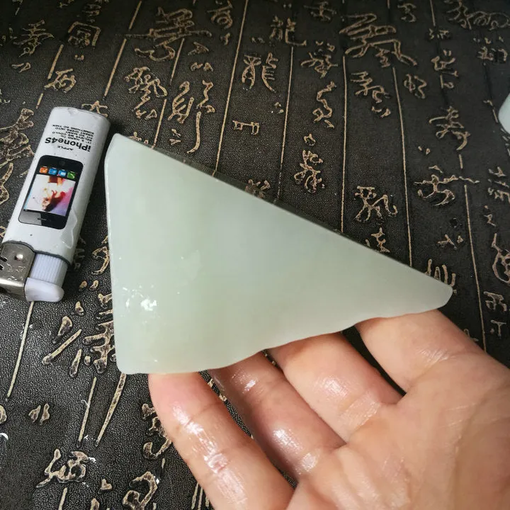 Natural Kunlun Jade Rough Nephrite Raw (371g, 9X8X5.5cm)