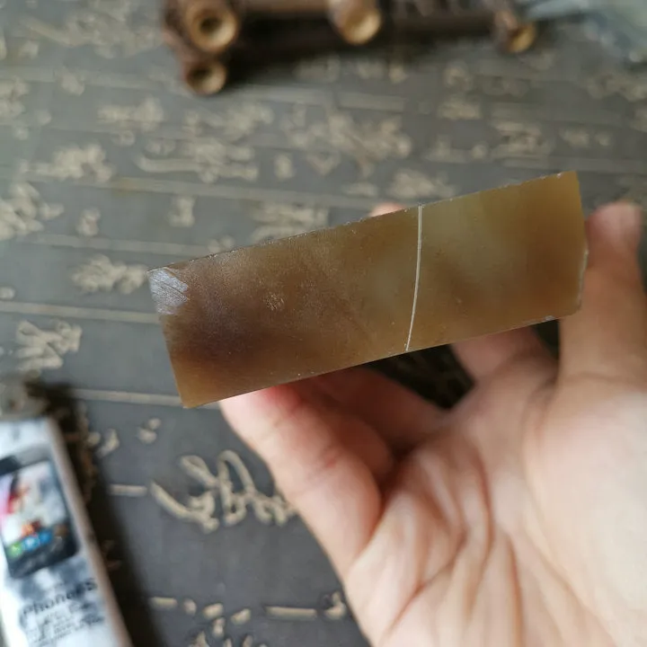 Natural Kunlun Jade Rough Nephrite Raw (397g, 9.2X6X2cm)