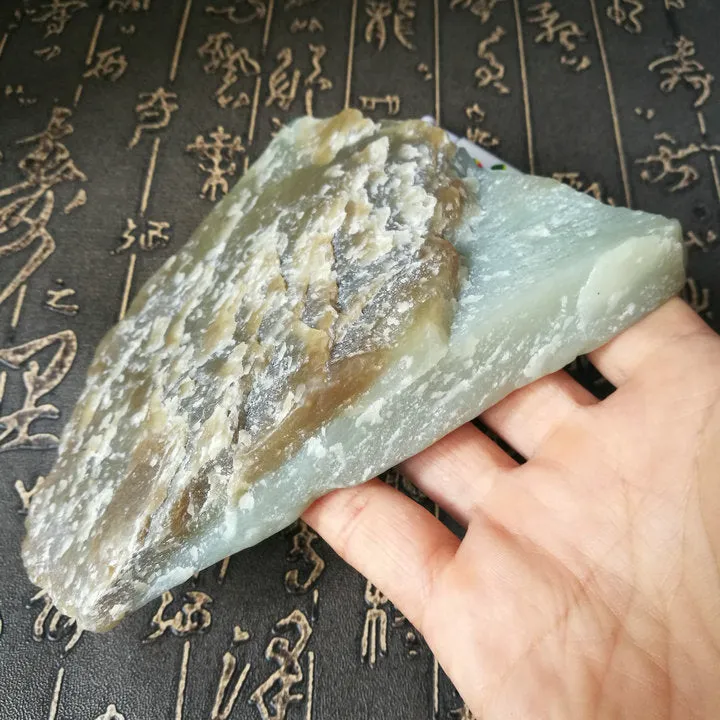 Natural Kunlun Jade Rough Nephrite Raw (419g, 13X11X1.5cm)