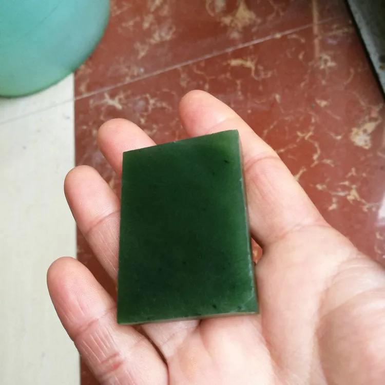 Natural Kunlun Jade Rough Nephrite Raw (41g, 5X3.5X0.8cm)