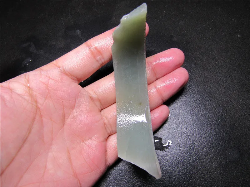 Natural Kunlun Jade Rough Nephrite Raw (53.62g, 70X50X20mm)