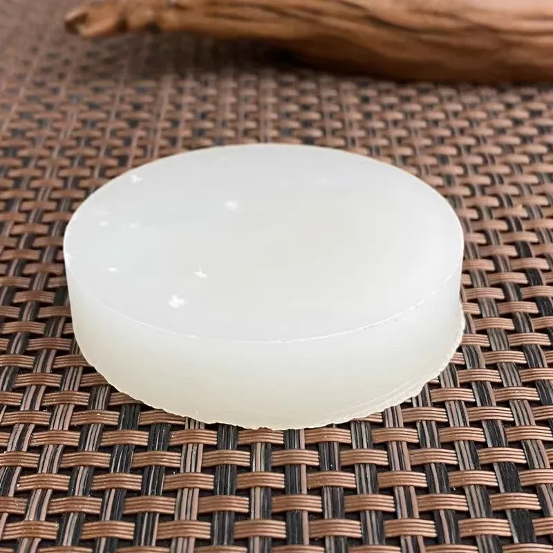 Natural Kunlun Jade Rough Nephrite Raw (97g,5.5X1.35cm)