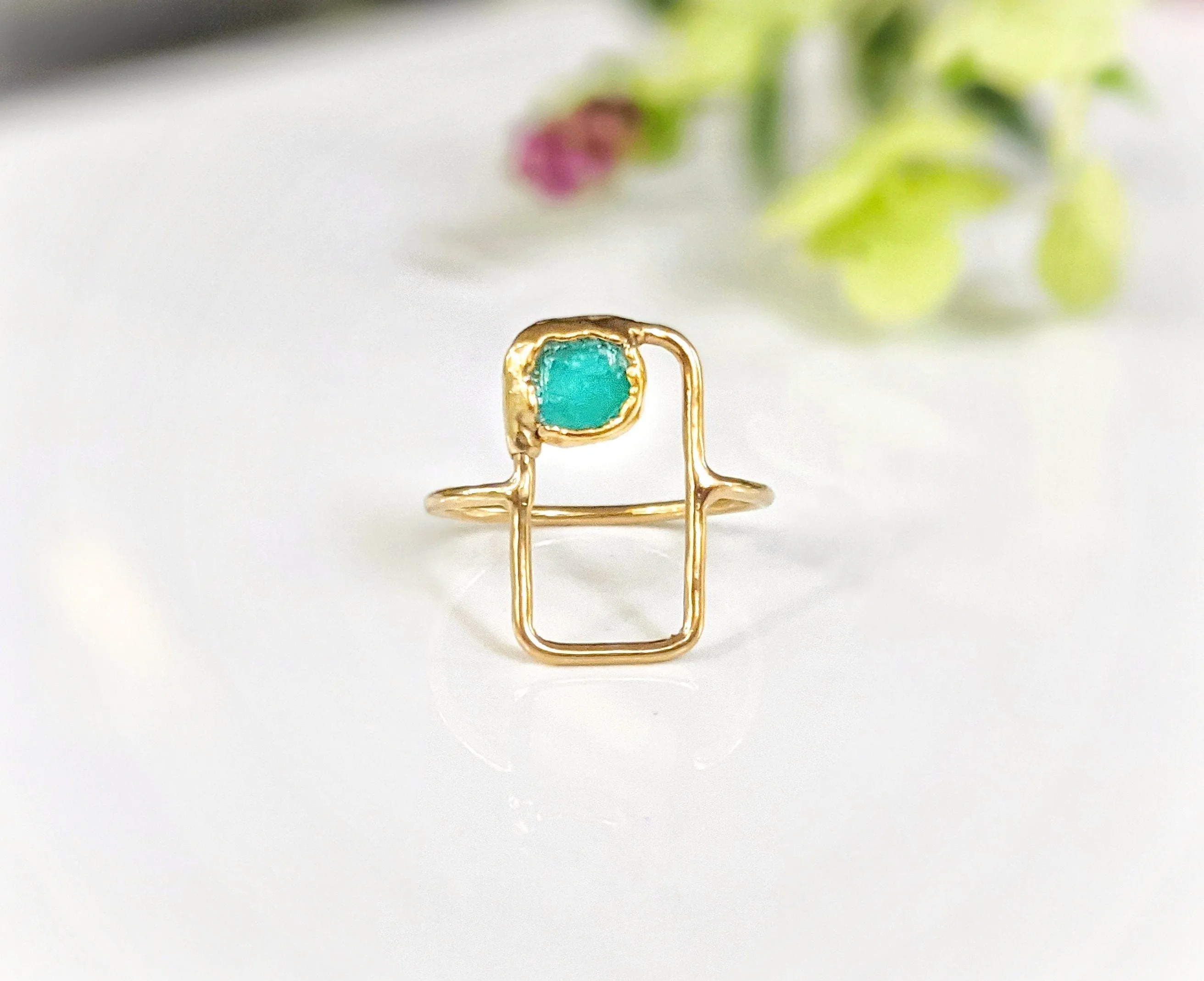 Raw peruvian opal geometric ring