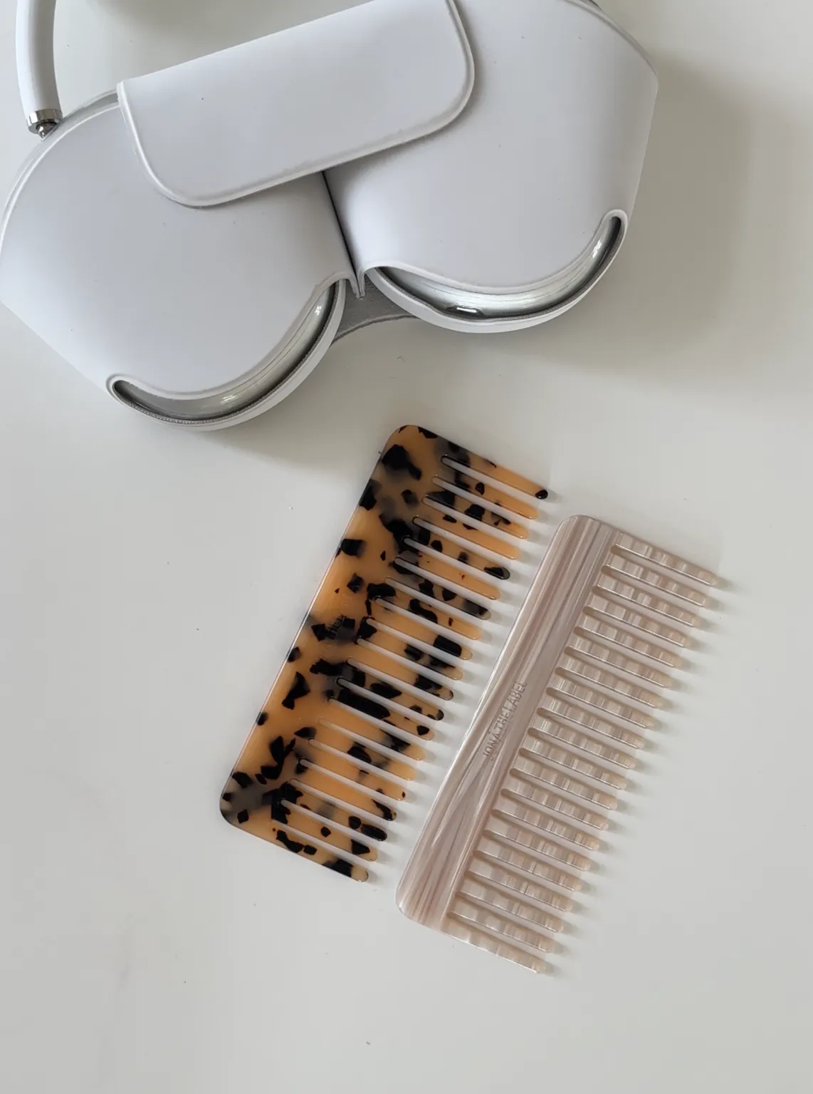 TAMED COMB