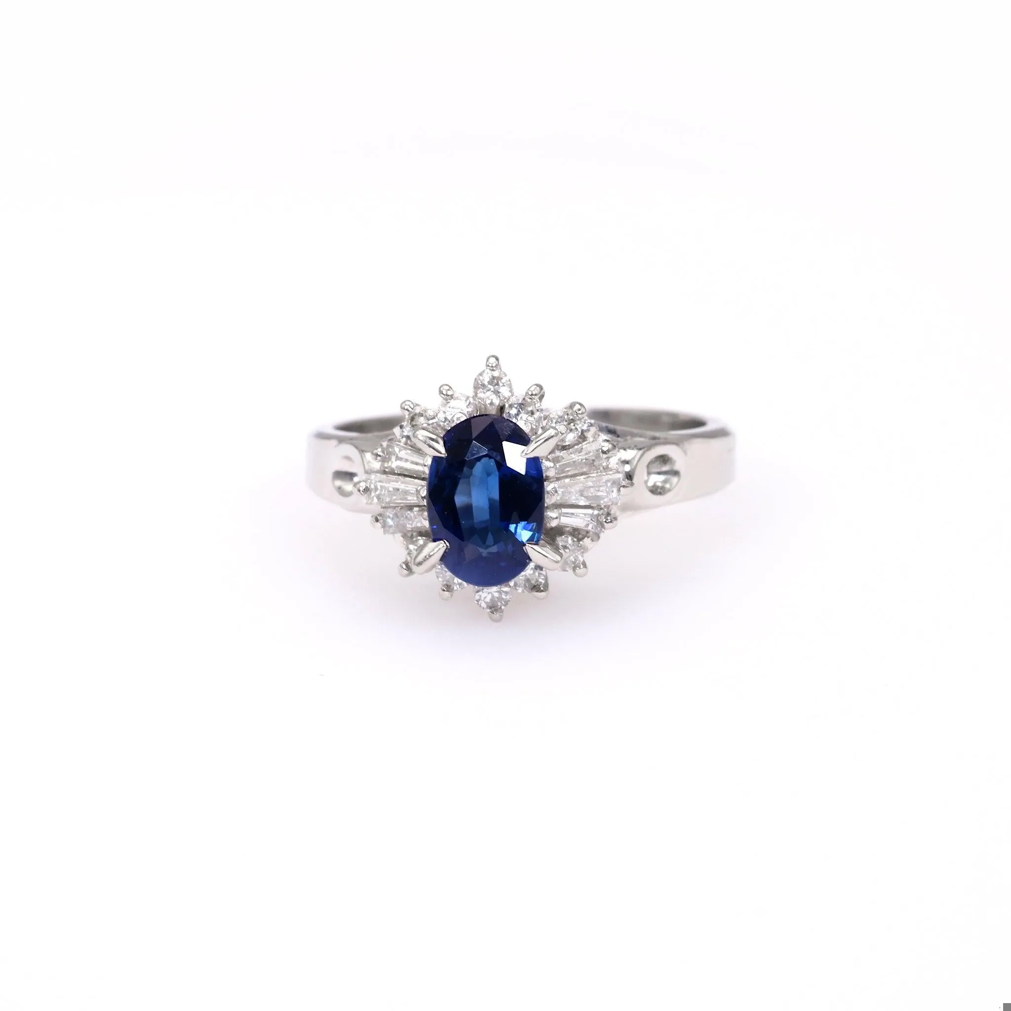 Vintage 0.89 Carat Sapphire and Diamond Platinum Ring